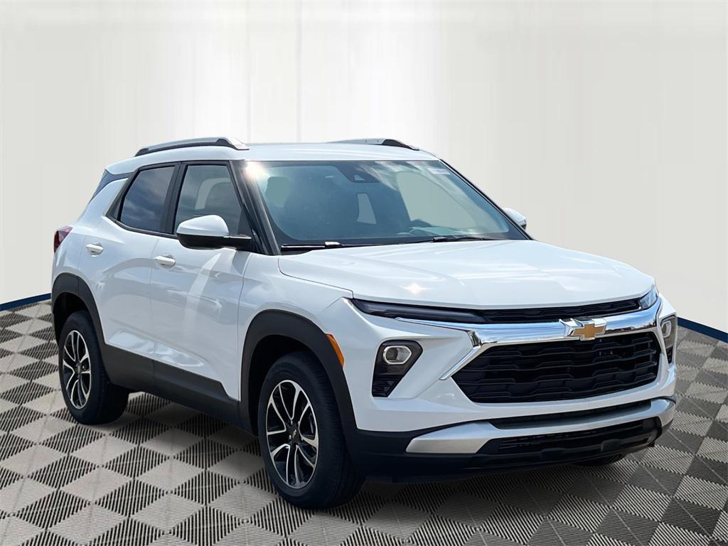 new 2026 Chevrolet TrailBlazer car, priced at $25,702