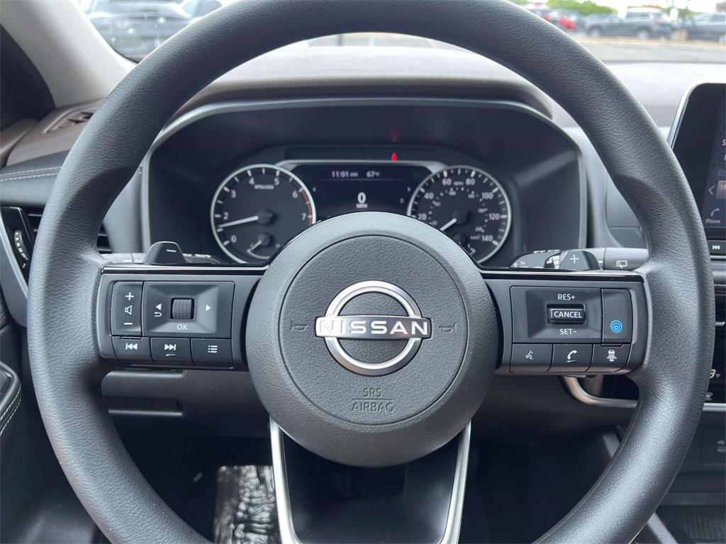 used 2022 Nissan Rogue car, priced at $17,001