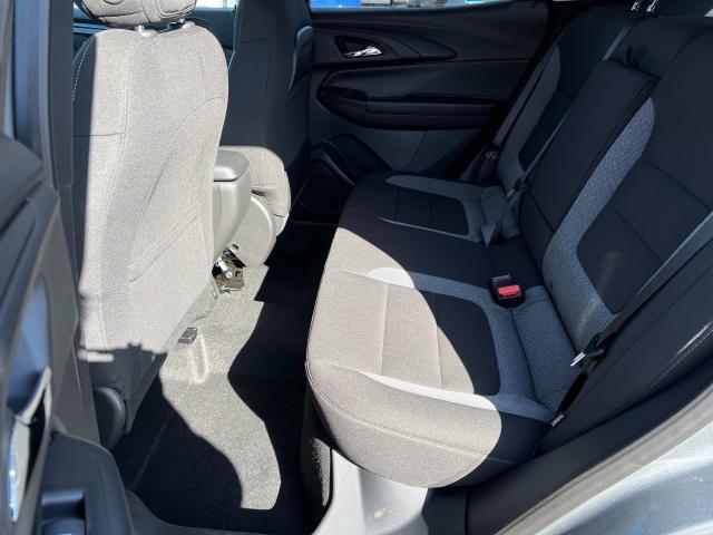 new 2025 Chevrolet TrailBlazer car, priced at $28,323