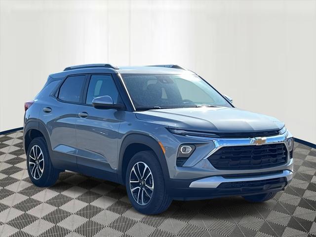 new 2025 Chevrolet TrailBlazer car, priced at $28,323