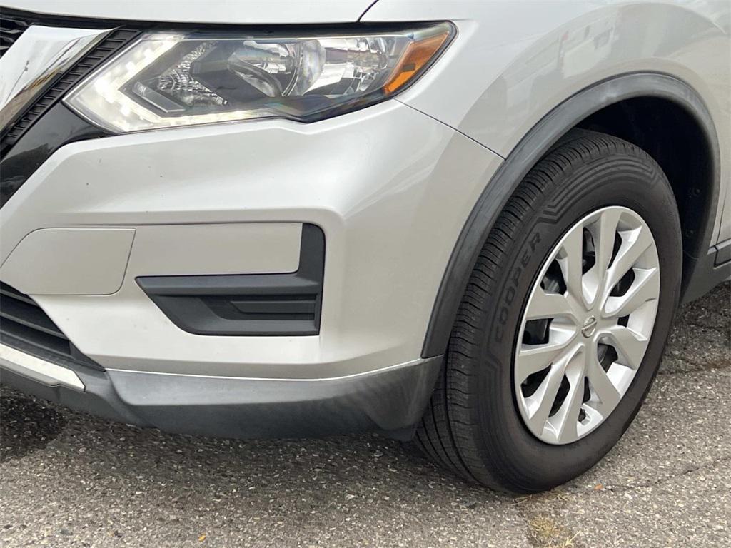 used 2018 Nissan Rogue car, priced at $10,554
