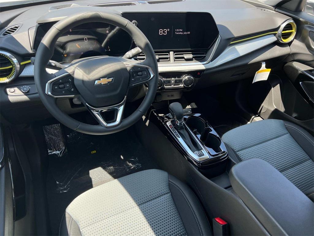 new 2025 Chevrolet Trax car, priced at $23,454