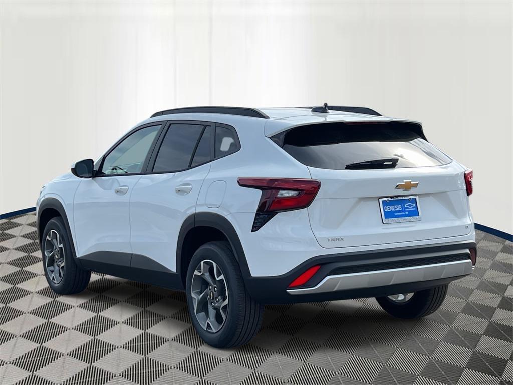 new 2025 Chevrolet Trax car, priced at $23,454
