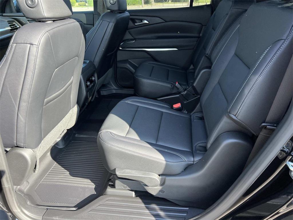 new 2026 Chevrolet Traverse car, priced at $46,150