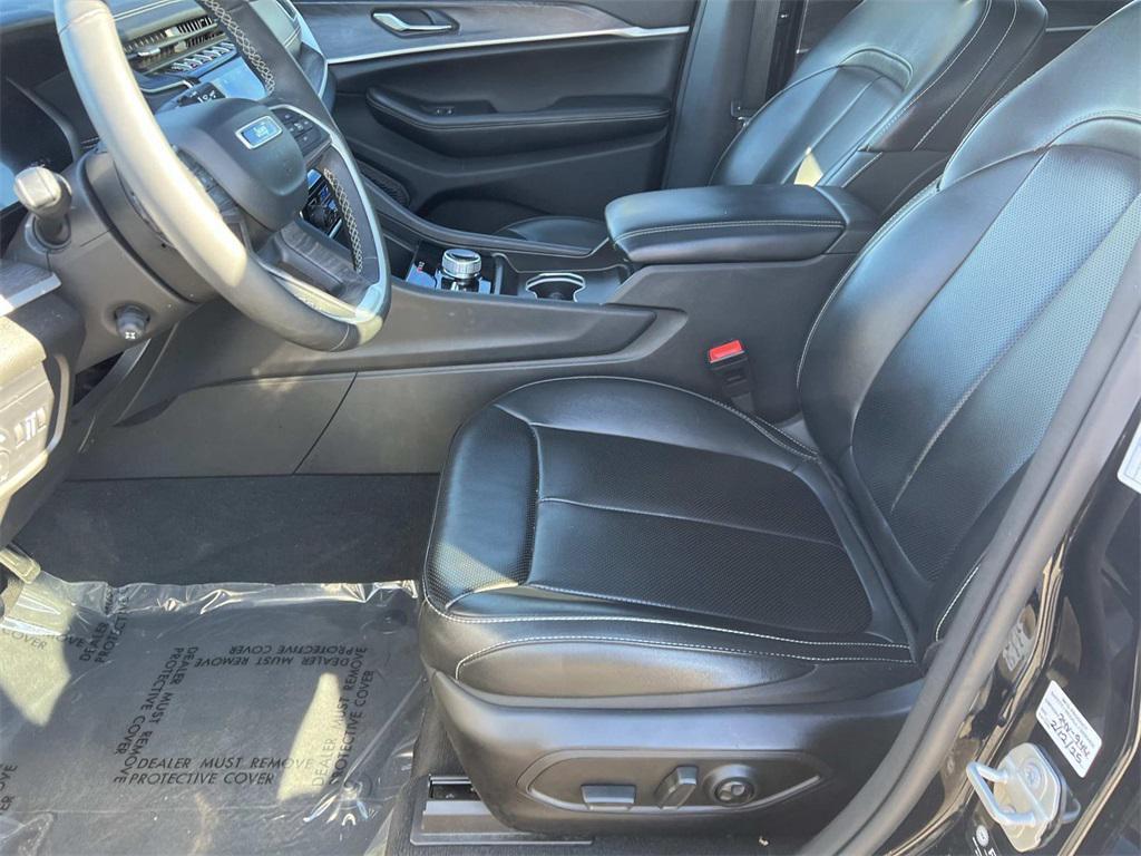 used 2024 Jeep Grand Cherokee L car, priced at $35,499