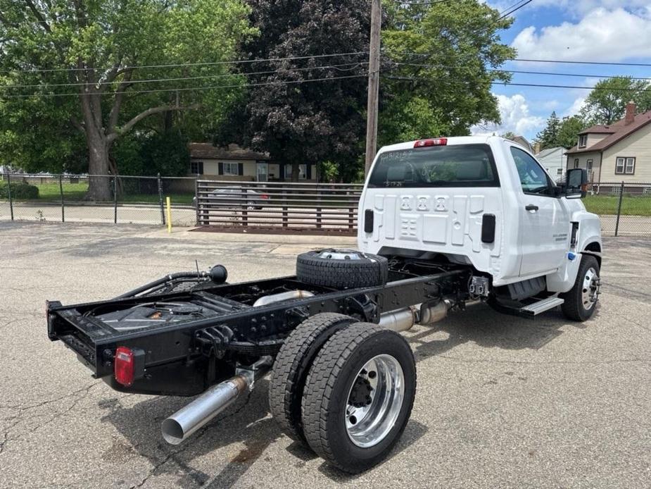 new 2024 Chevrolet Silverado 1500 car, priced at $73,042