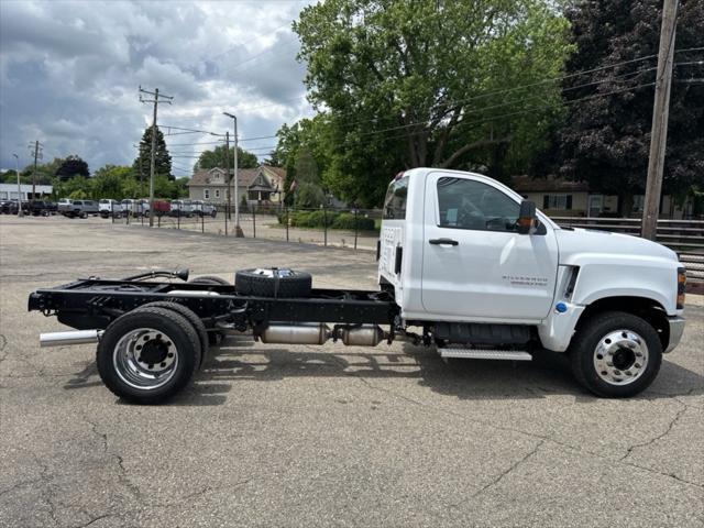 new 2024 Chevrolet Silverado 1500 car, priced at $73,042