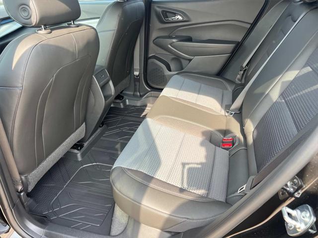 new 2025 Chevrolet Trax car, priced at $24,135