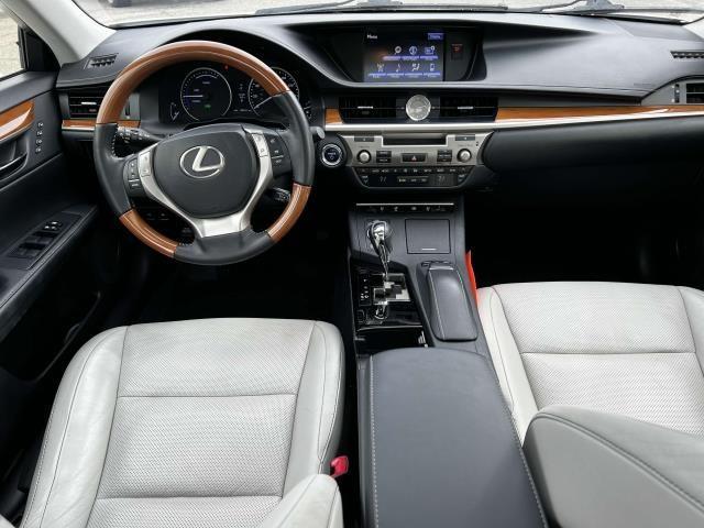 used 2014 Lexus ES 300h car, priced at $14,995