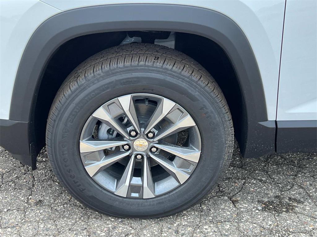 new 2026 Chevrolet Equinox car, priced at $29,963