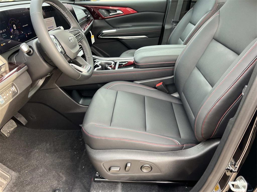 new 2026 Chevrolet Traverse car, priced at $49,884