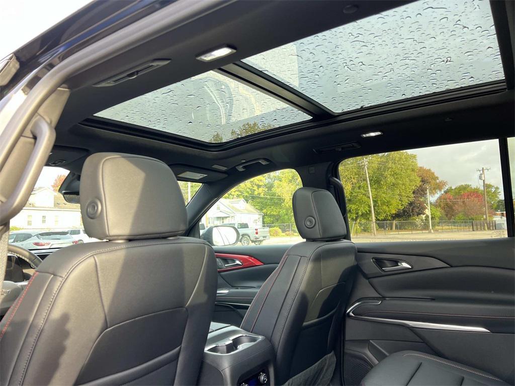 new 2026 Chevrolet Traverse car, priced at $49,884