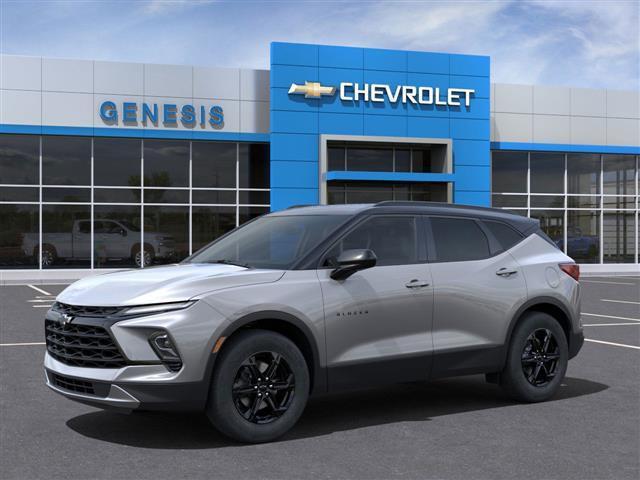 new 2025 Chevrolet Blazer car, priced at $37,160