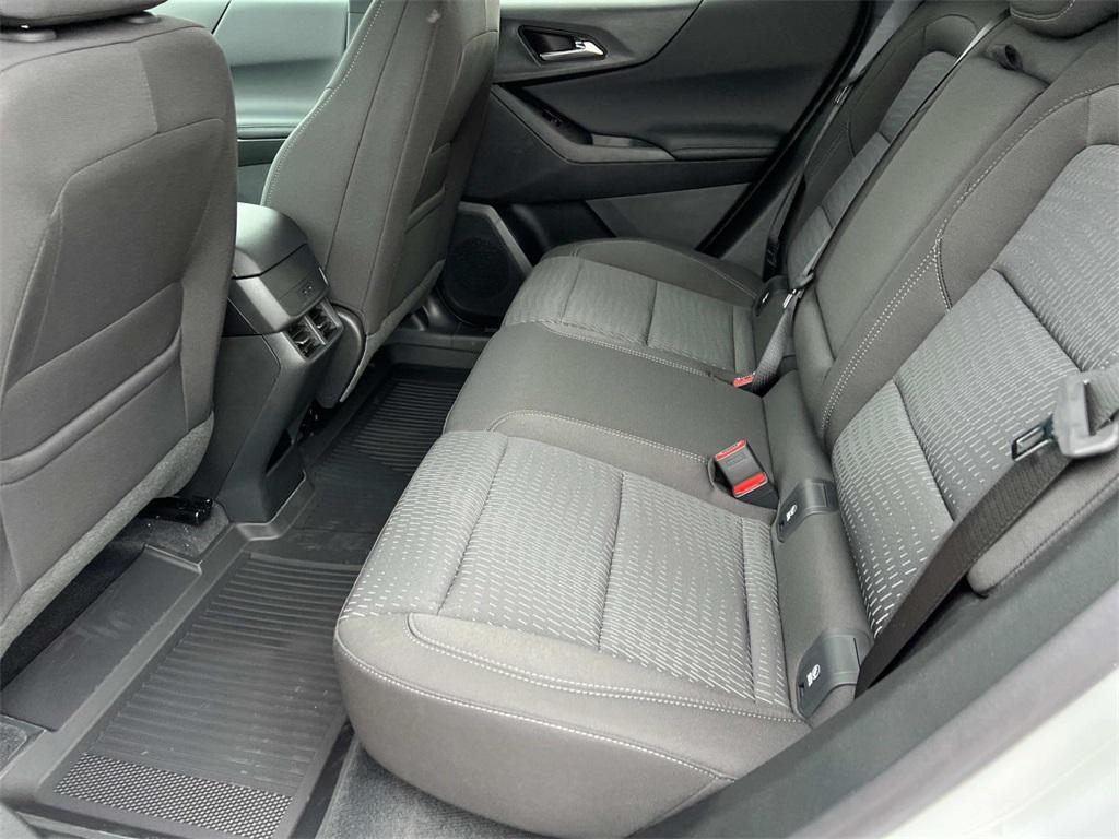 new 2026 Chevrolet Equinox car, priced at $29,977