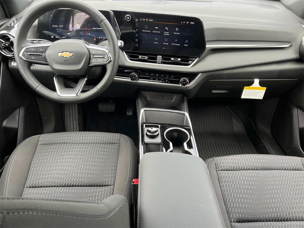 new 2026 Chevrolet Equinox car, priced at $29,977
