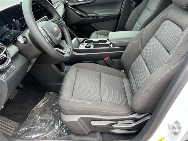 new 2026 Chevrolet Equinox car, priced at $29,977