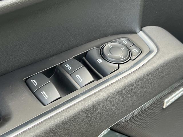 new 2025 Chevrolet Silverado 1500 car, priced at $56,765