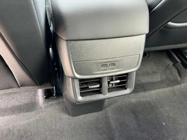 new 2026 Chevrolet Equinox car, priced at $29,937
