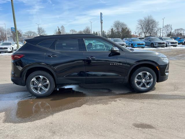 new 2025 Chevrolet Blazer car, priced at $35,116