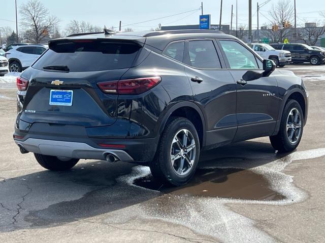 new 2025 Chevrolet Blazer car, priced at $35,116