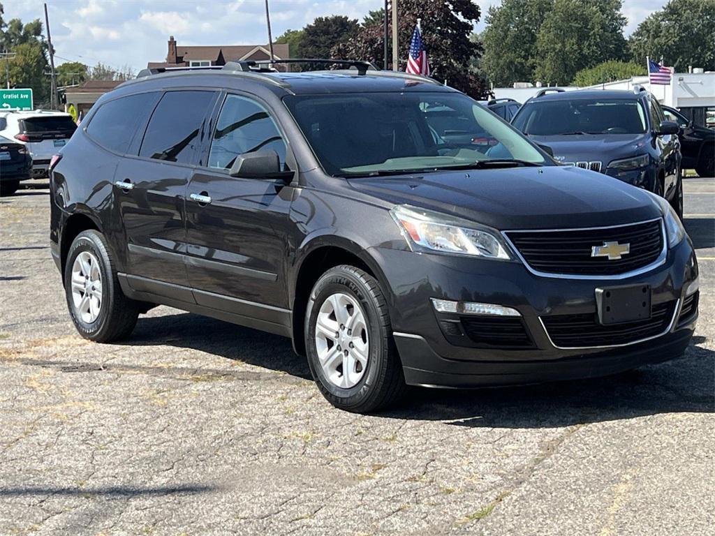 used 2017 Chevrolet Traverse car, priced at $9,994