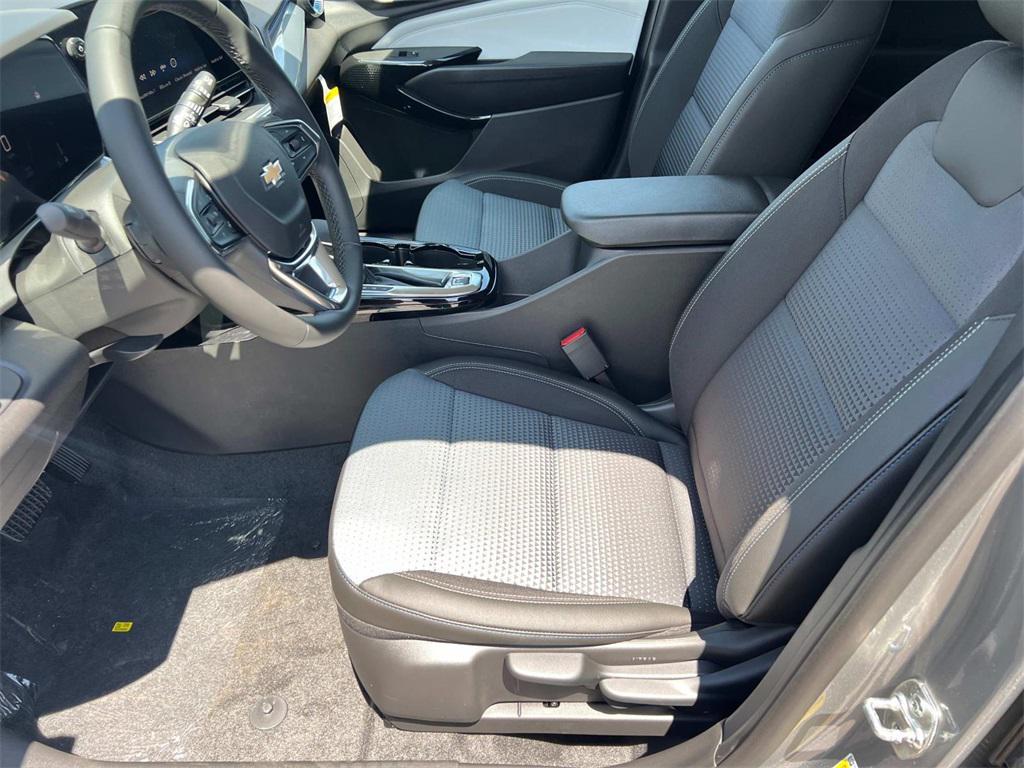 new 2025 Chevrolet Trax car, priced at $23,454