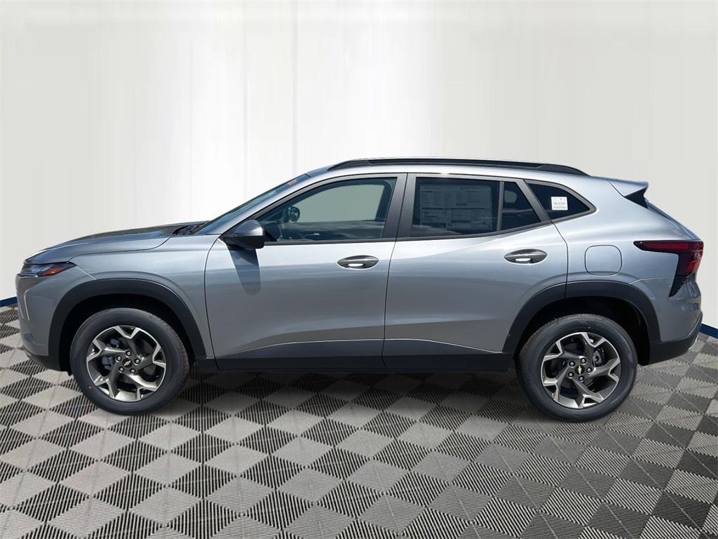 new 2025 Chevrolet Trax car, priced at $23,454