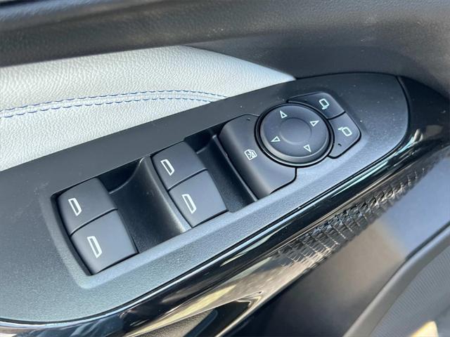 new 2025 Chevrolet Trax car, priced at $24,148