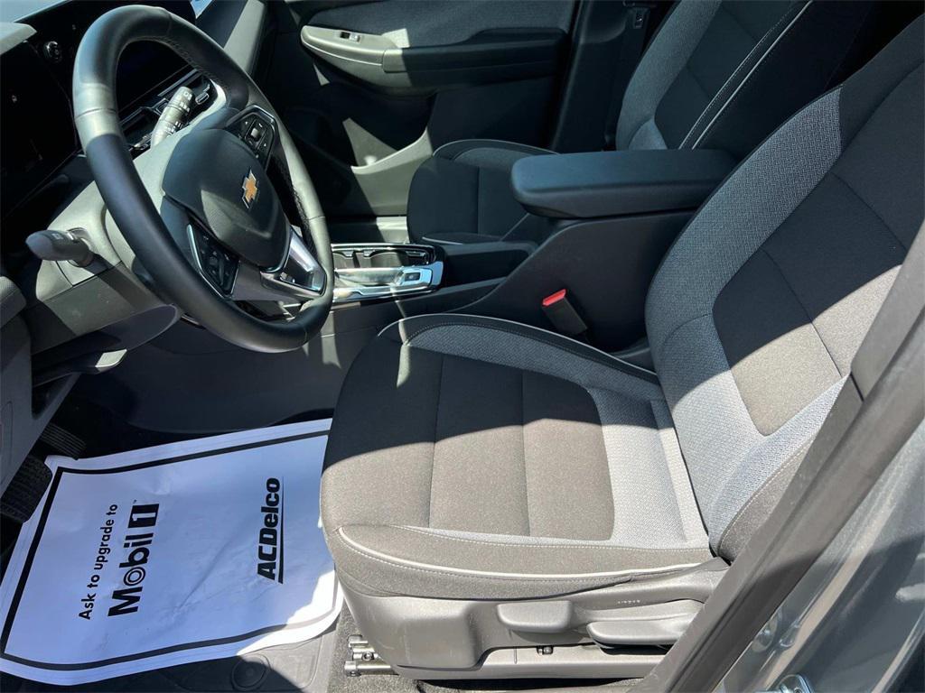 new 2025 Chevrolet TrailBlazer car, priced at $25,512