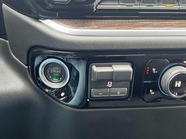 new 2025 Chevrolet Silverado 1500 car, priced at $48,056