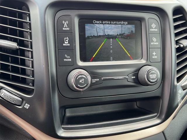used 2018 Jeep Cherokee car, priced at $14,585
