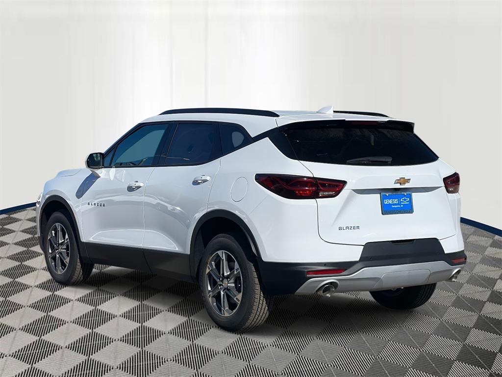 new 2025 Chevrolet Blazer car, priced at $35,417