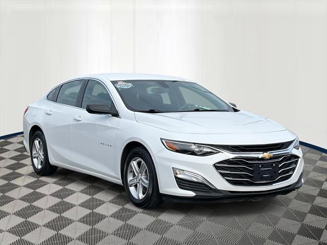 used 2019 Chevrolet Malibu car, priced at $13,995