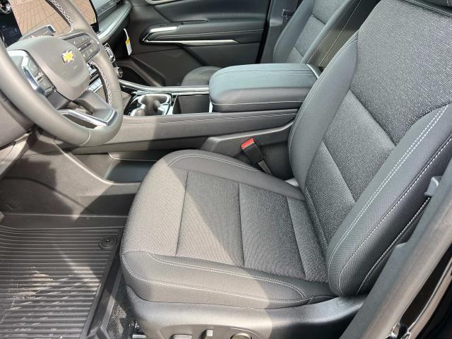 new 2025 Chevrolet Traverse car, priced at $39,385