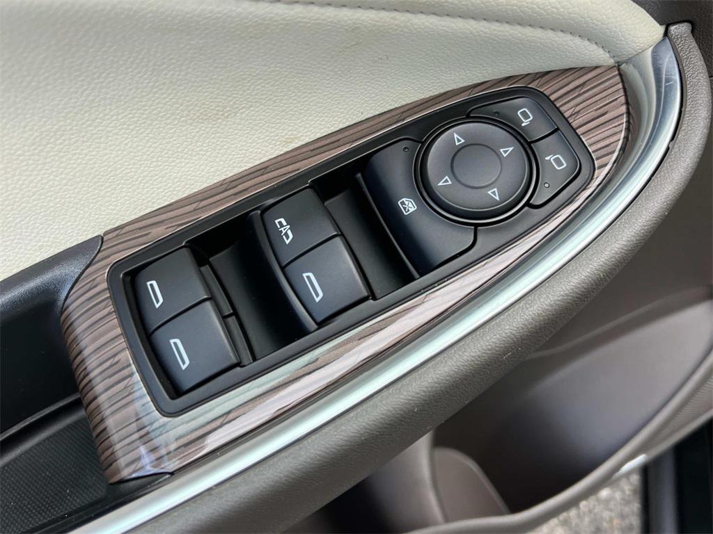 used 2024 Chevrolet Malibu car, priced at $22,299
