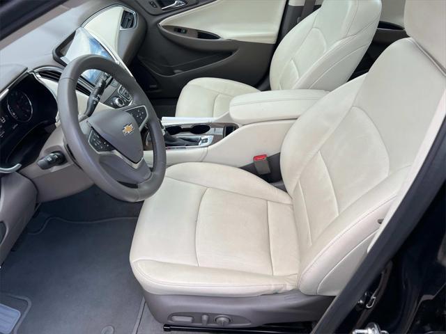used 2024 Chevrolet Malibu car, priced at $25,485