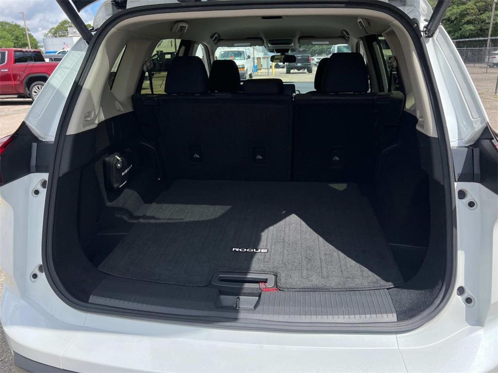 used 2024 Nissan Rogue car, priced at $25,701