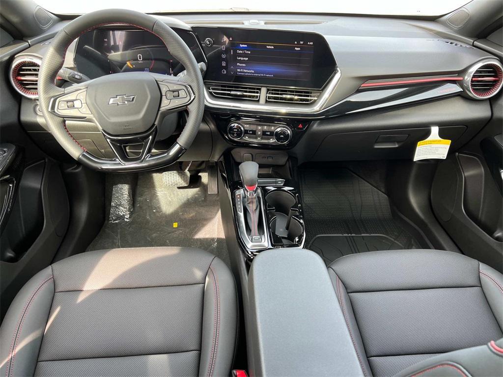 new 2025 Chevrolet Trax car, priced at $26,076