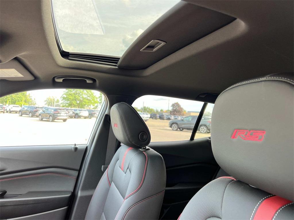 new 2025 Chevrolet Trax car, priced at $26,076