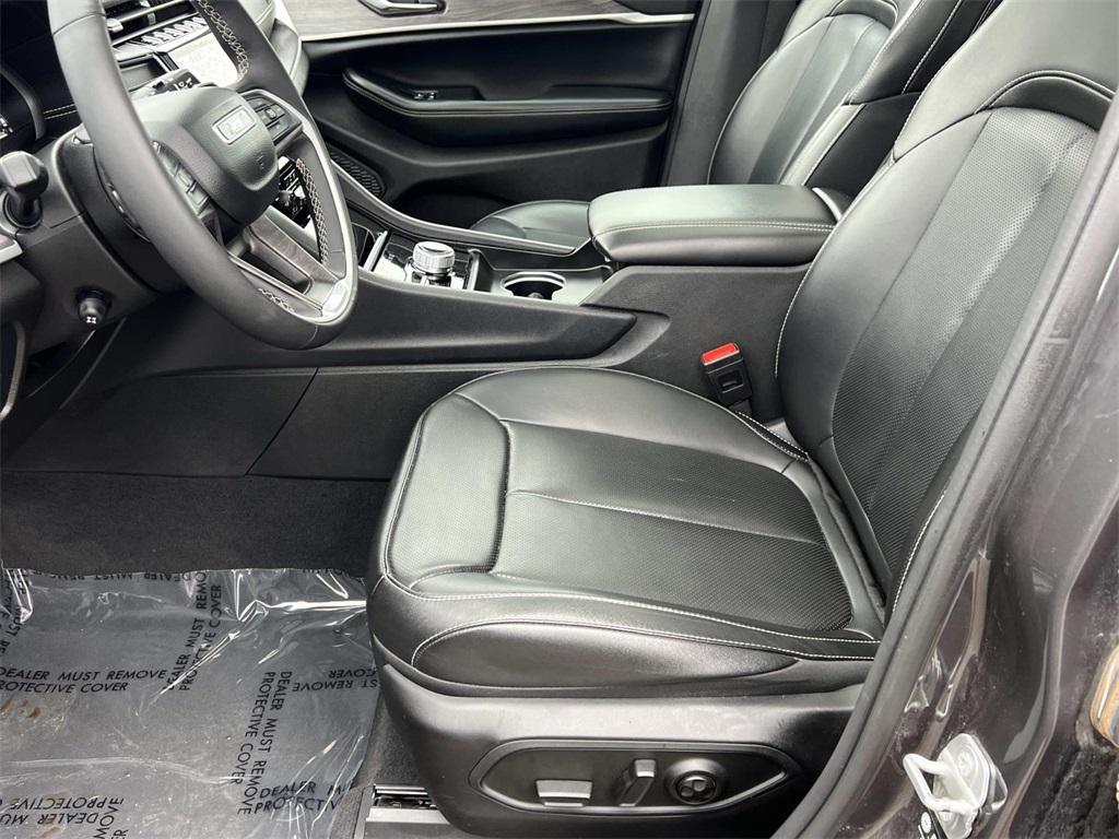 used 2024 Jeep Grand Cherokee L car, priced at $30,468