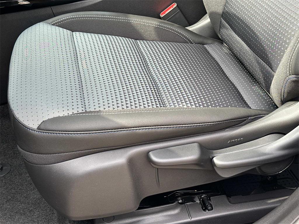 new 2025 Chevrolet Trax car, priced at $23,454