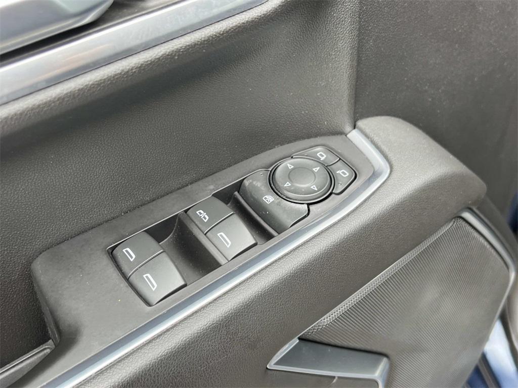 used 2022 Chevrolet Silverado 1500 car, priced at $33,348
