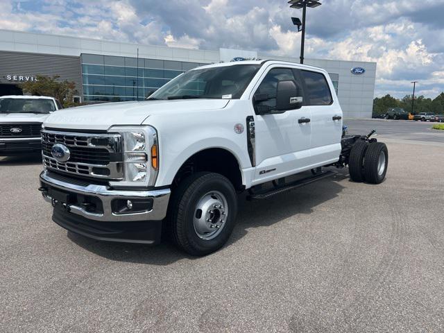 new 2024 Ford F-350 car, priced at $70,645