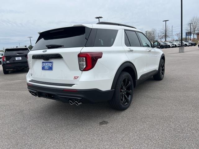 new 2024 Ford Explorer car, priced at $59,065