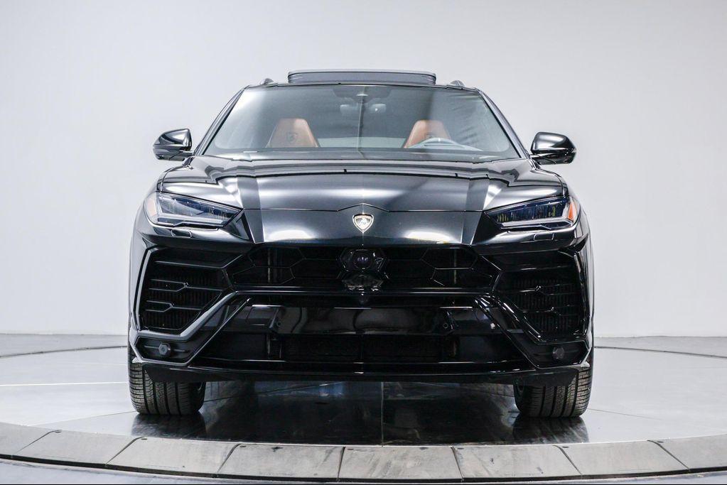 used 2019 Lamborghini Urus car, priced at $179,995