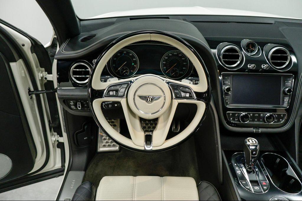 used 2020 Bentley Bentayga car, priced at $94,995