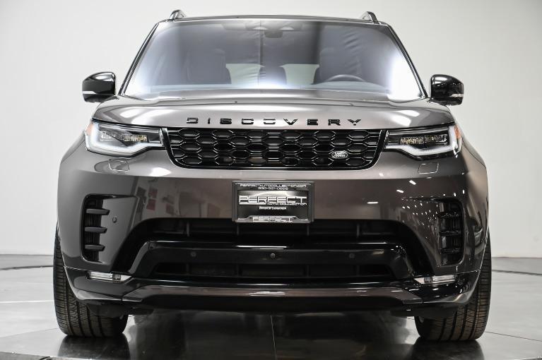 used 2021 Land Rover Discovery car, priced at $47,995