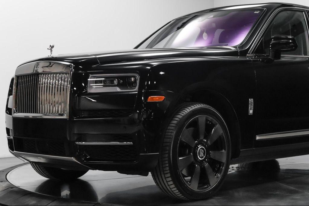 used 2019 Rolls-Royce Cullinan car, priced at $239,995