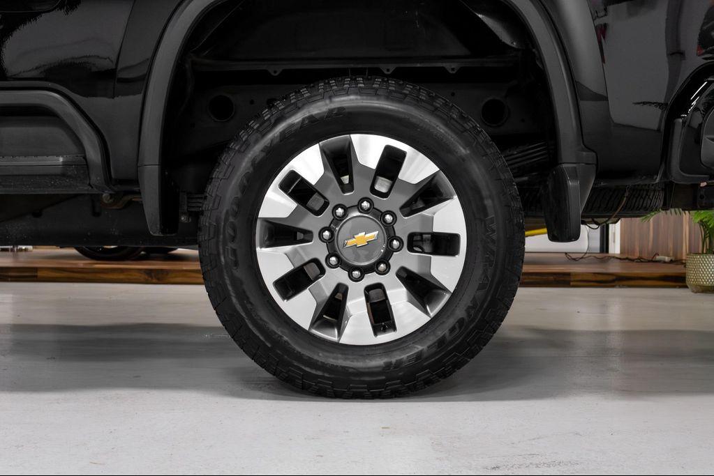 used 2024 Chevrolet Silverado 2500 car, priced at $53,495