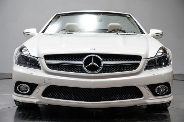 used 2009 Mercedes-Benz SL-Class car, priced at $28,995